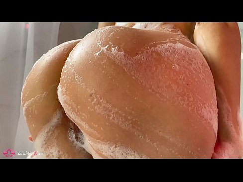 ❤️ Brunette Masturbates Pussy b'vibratur għal orga intens fid-doċċa ❤️ Video tal-ħakk lilna mt.xxx-wow-net.ru ❤