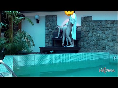 ❤️ Boss jistieden maid għall-pool, iżda ma setgħetx tirreżisti sħun ❤️ Video tal-ħakk lilna mt.xxx-wow-net.ru ❤